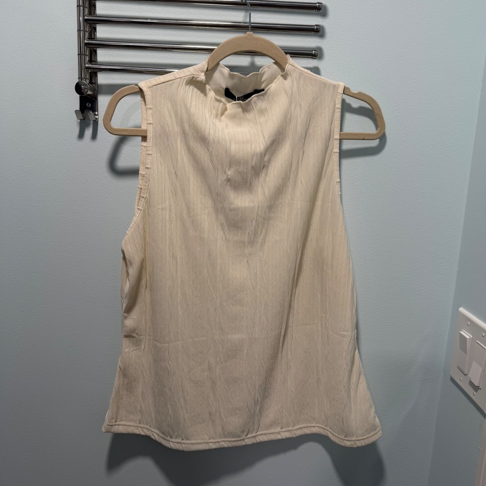LILLUSORY Mock Neck Sleeveless Top Cream XL Minimalist Work‎ Office Casual